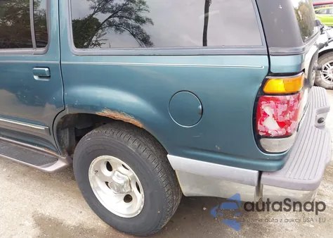 1997 Ford Explorer Eddie Bauer/Limited/Xl/Xlt z USA, uszkodzony, nr VIN 1FMDU34E9VZB70756